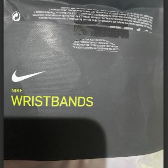 Nike Swoosh Wristbands (Black/White, OSFM) - Picture 3 of 4